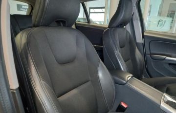 VOLVO - V60 Cross Country D3 Geartronic (20 di 27)