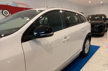 VOLVO - V60 Cross Country D3 Geartronic (23 di 27)