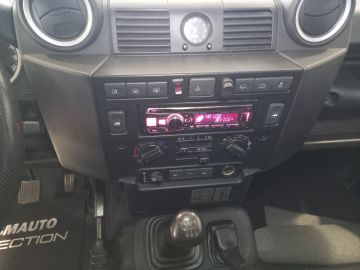 LAND ROVER - Defender 90 2.2 TD4 Station Wagon Adventure Edition N1 (15 di 30)