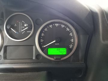 LAND ROVER - Defender 90 2.2 TD4 Station Wagon Adventure Edition N1 (16 di 30)