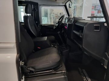 LAND ROVER - Defender 90 2.2 TD4 Station Wagon Adventure Edition N1 (20 di 30)