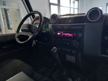 LAND ROVER - Defender 90 2.2 TD4 Station Wagon Adventure Edition N1 (22 di 30)