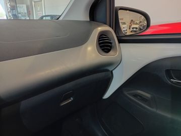 PEUGEOT - 108 VTi 68 5p. Allure (17 di 24)