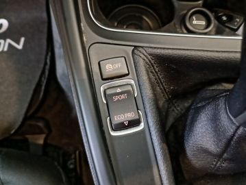 BMW - 316d Touring Sport (24 di 30)