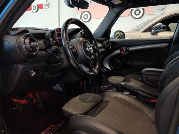 MINI - Mini Cooper S 5 porte (11 di 29)