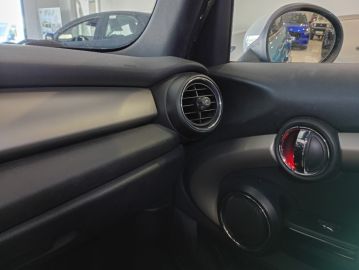 MINI - Mini Cooper S 5 porte (17 di 30)