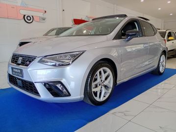 SEAT - Ibiza 1.5 TSI EVO ACT 5p. FR (1 di 30)