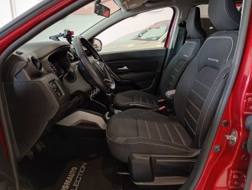 DACIA - Duster 1.5 Blue dCi 8V 115 CV 4x4 Prestige (17 di 30)