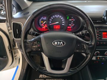KIA - Rio 1.2 CVVT 5p. Cool (14 di 25)