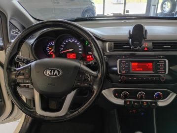 KIA - Rio 1.2 CVVT 5p. Cool (18 di 25)