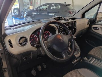 PEUGEOT - Partner Tepee 1.6 HDi 115 CV Outdoor (12 di 30)