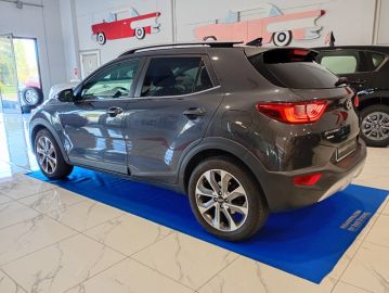 KIA - Stonic 1.0 T-GDi 120 CV Energy (2 di 29)