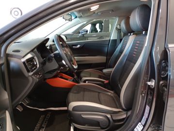 KIA - Stonic 1.0 T-GDi 120 CV Energy (10 di 29)