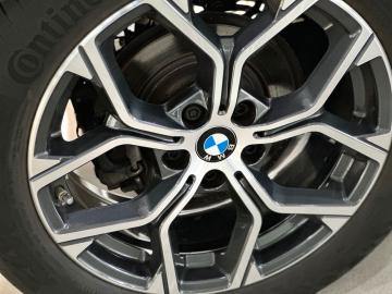 BMW - sDrive 18i xLine (3 di 10)