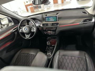 BMW - sDrive 18i xLine (7 di 10)