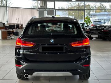 BMW - sDrive 18i xLine (8 di 10)