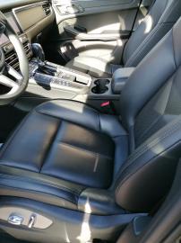 PORSCHE - Macan (9 di 9)