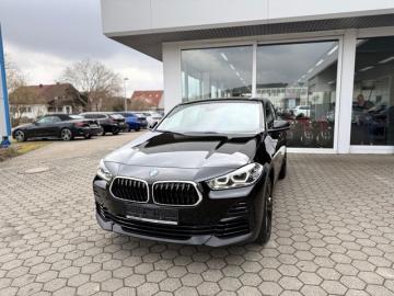 BMW - sDrive18i Msport (2 di 10)