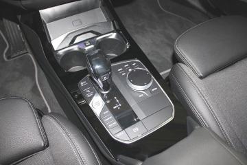 BMW - 116d 5p. Sport  (5 di 10)
