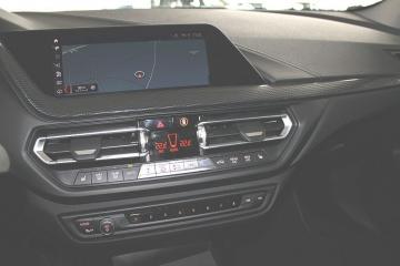 BMW - 116d 5p. Sport  (9 di 10)