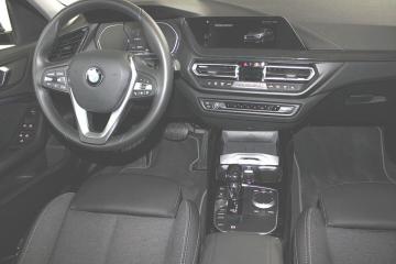 BMW - 116d 5p. Sport  (10 di 10)