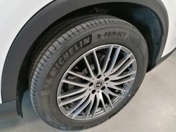 MERCEDES - GLC 220 d 4Matic Premium (4 di 10)