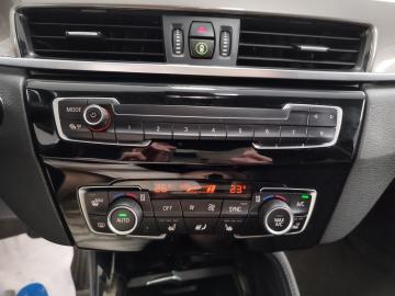 BMW - sDrive 18i xLine (7 di 10)