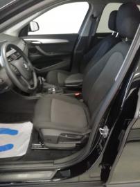 BMW - X1 sDrive18i Advantage (5 di 10)