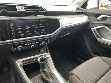 AUDI - Q3 45 TFSI e S tronic Business (6 di 10)