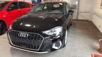 AUDI - A3 SPB 40 TFSI S tronic Design (1 di 8)