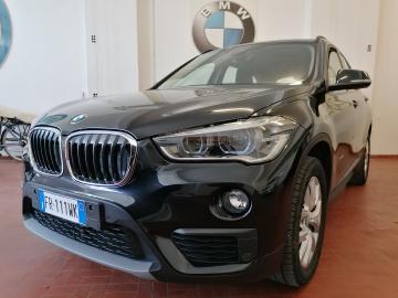 BMW - xDrive 18d (1 di 6)
