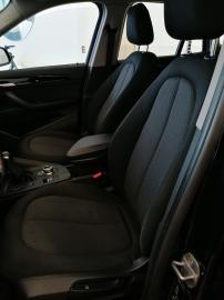 BMW - xDrive 18d (4 di 6)