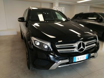 MERCEDES - GLC 220 d 4Matic Executive (3 di 8)