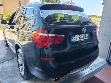 BMW - X3 xDrive20d xLine (2 di 10)