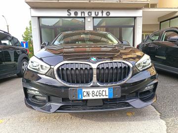 BMW - 118i 5p. Sport (2 di 10)
