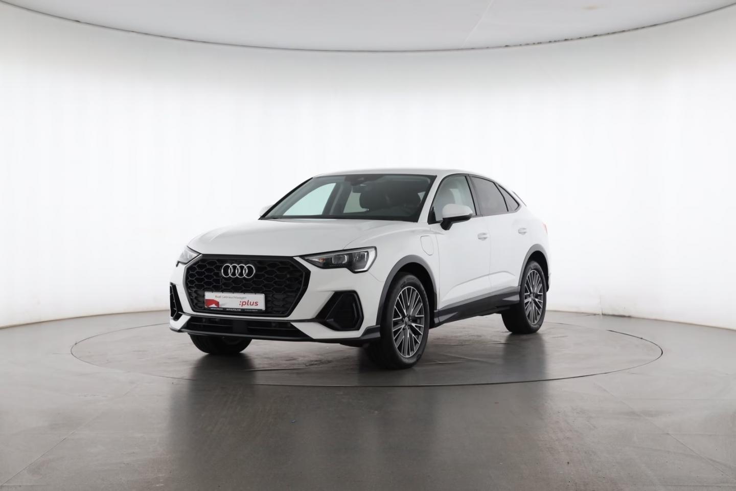 AUDI - Q3 SPB 45 TFSI e S tronic Business Plus