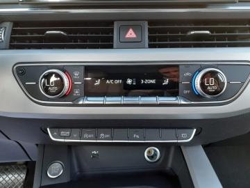 AUDI - A4 Avant 35 TDI/163 CV S tronic Business Advanced (17 di 26)