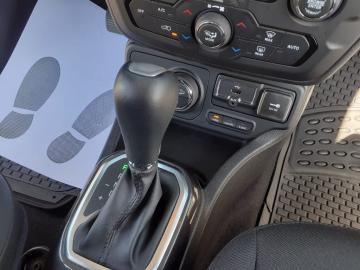 JEEP - Renegade 1.3 T4 190CV PHEV 4xe AT6 Limited (14 di 23)