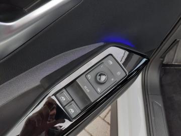 VOLKSWAGEN - ID.3 Life (16 di 26)