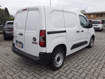 FIAT - Doblò 1.5 BlueHdi 100CV PC-TN Van (3 di 16)
