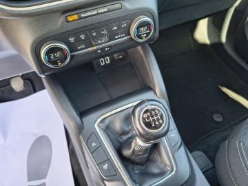 FORD - Kuga 1.5 EcoBlue 120 CV 2WD Connect (17 di 21)