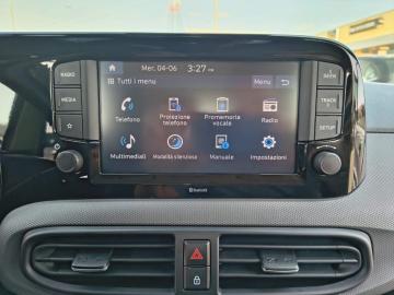 HYUNDAI - i10 1.0 MPI Tech (9 di 24)