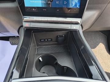 RENAULT - Austral Mild Hybrid 160 CV Auto Techno (22 di 24)