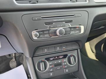 AUDI - Q3 2.0 TDI 150CV Business (12 di 21)