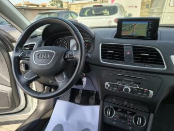 AUDI - Q3 2.0 TDI 150CV Business (17 di 21)