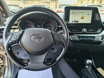 TOYOTA - C-HR 2.0 Hybrid E-CVT Morebusiness (11 di 25)