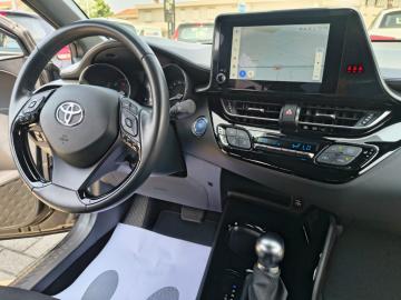 TOYOTA - C-HR 2.0 Hybrid E-CVT Morebusiness (21 di 25)