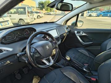 PEUGEOT - 2008 PureTech Turbo 110 S&S Allure (7 di 19)