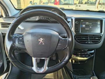 PEUGEOT - 2008 PureTech Turbo 110 S&S Allure (9 di 19)