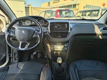 PEUGEOT - 2008 PureTech Turbo 110 S&S Allure (12 di 19)